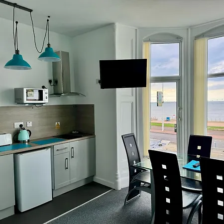 Charlton Aparthotel Blackpool Extérieur photo